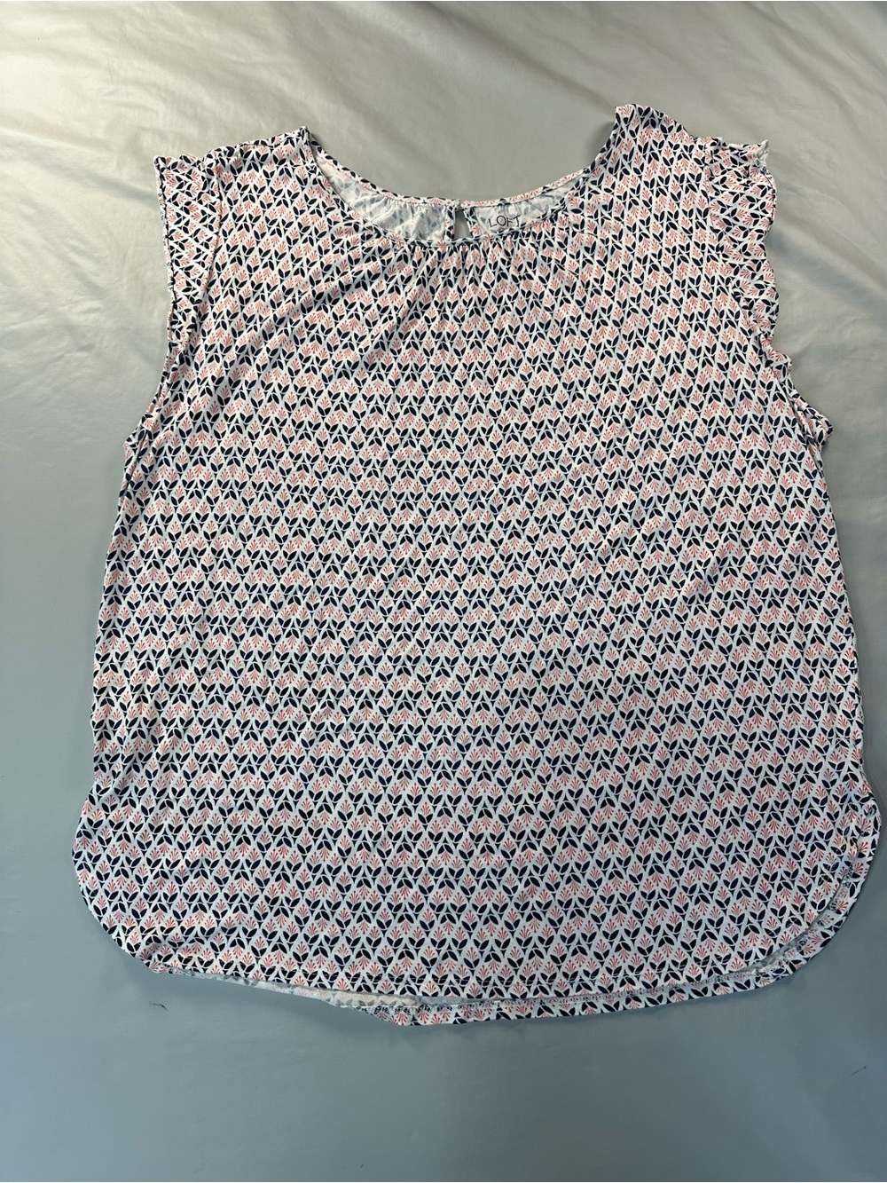 LOFT Pink and Navy Short Sleeve Geometric Print Top